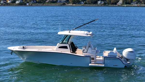 2027 Grady White COASTAL EXPLORER 321 detail image 1