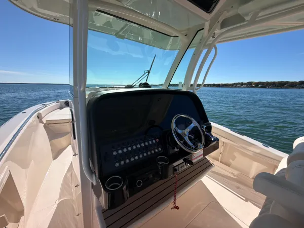 2027 Grady White COASTAL EXPLORER 321 detail image 21