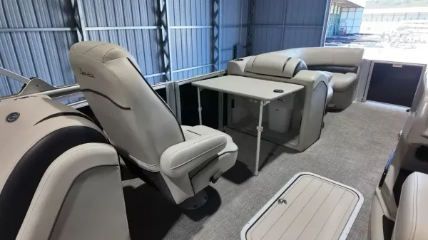 2020 Barletta E22QC-49