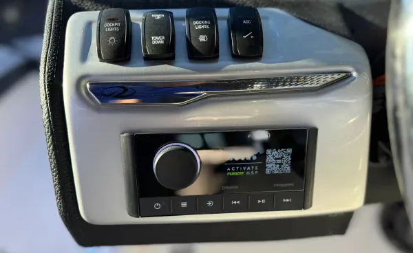 2025 Regal 21 OBX detail image 21