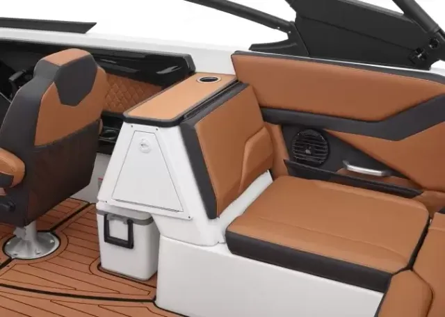 Boat Thumbnail 8