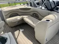 2019 Sylvan Mirage 8520 Cruise-11