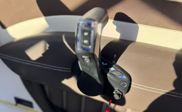 2022 Cobalt 23 SC detail image 36