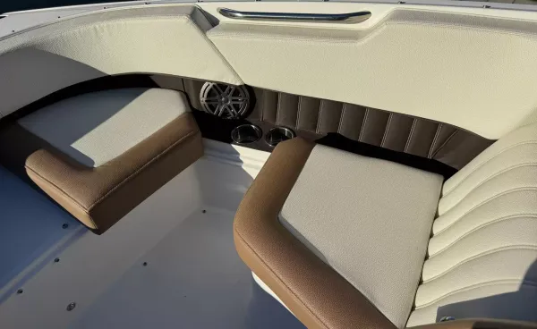 2022 Cobalt 23 SC detail image 39
