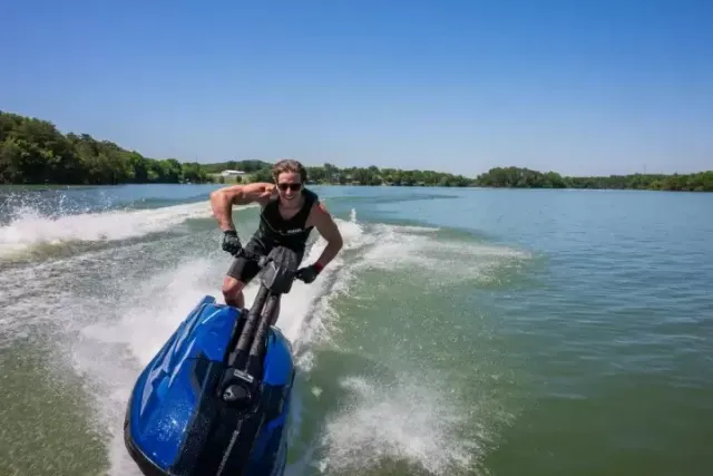 Boat Thumbnail 1
