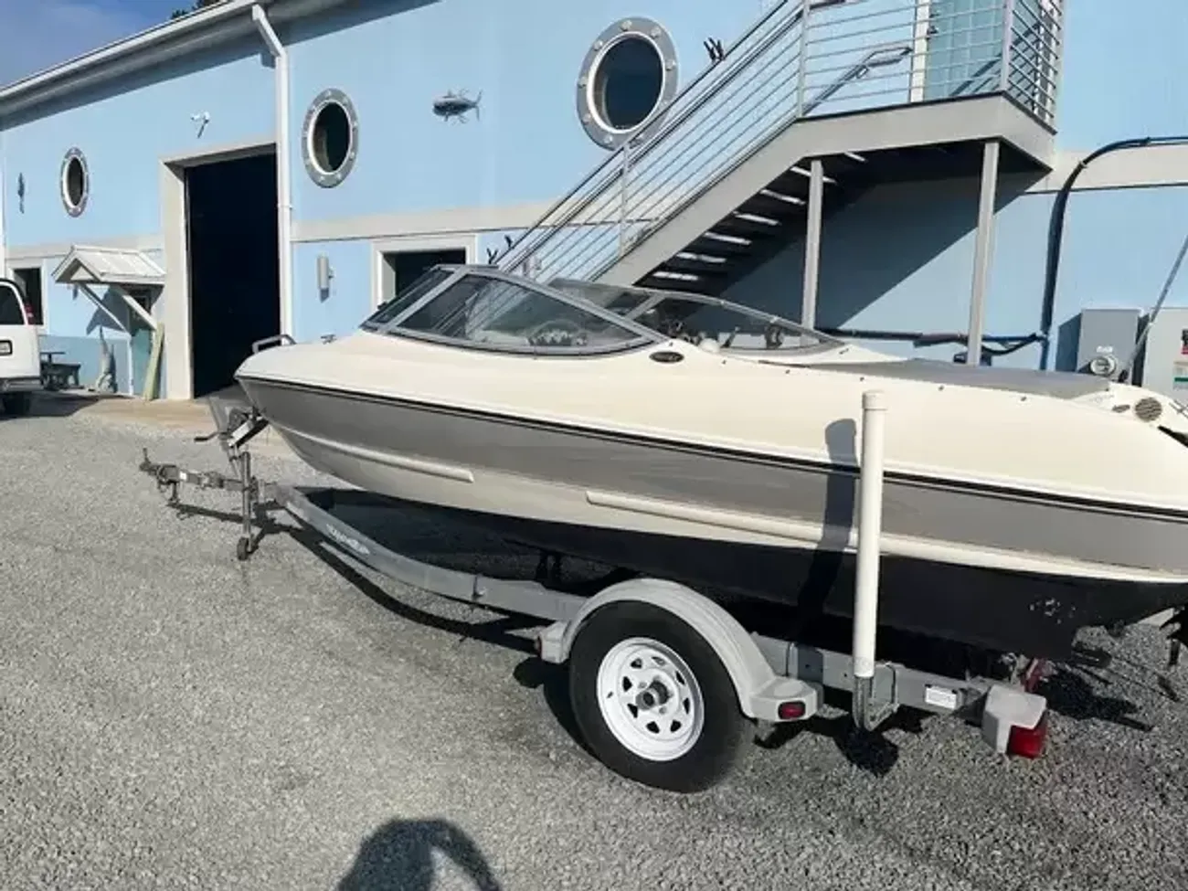 2010 Stingray 185 LX-14