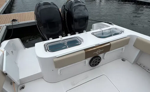 2018 Fountain 34 CC detail image 3