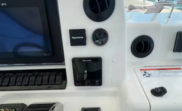 2006 Sea Ray 52 SEDAN BRIDGE detail image 15