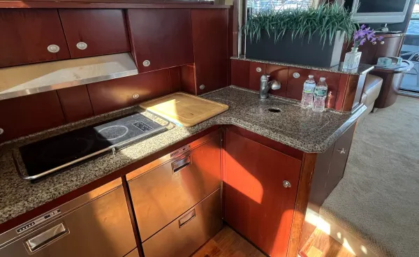 2006 Sea Ray 52 SEDAN BRIDGE detail image 25