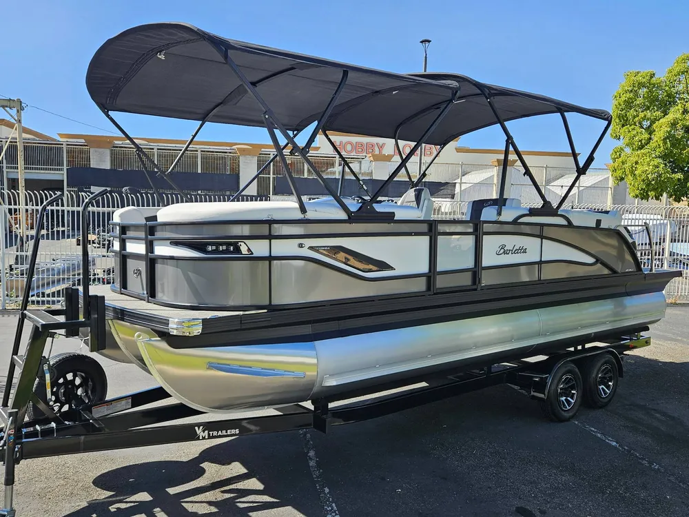 Boat Image Slide 4