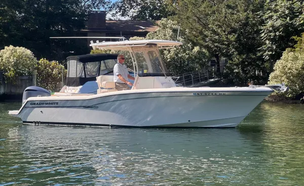 2017 Grady White FISHERMAN 236 detail image 2