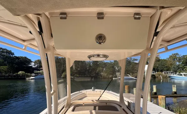 2017 Grady White FISHERMAN 236 detail image 14