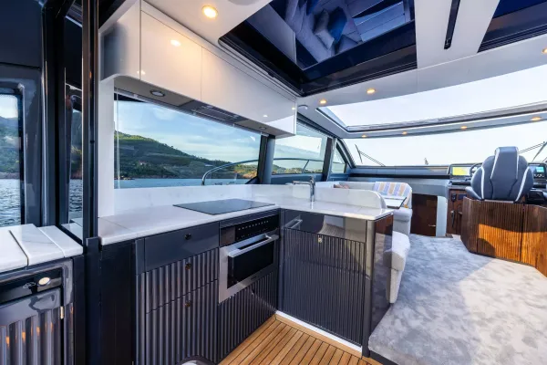 2027 Fairline TARGA 58 GTO detail image 20