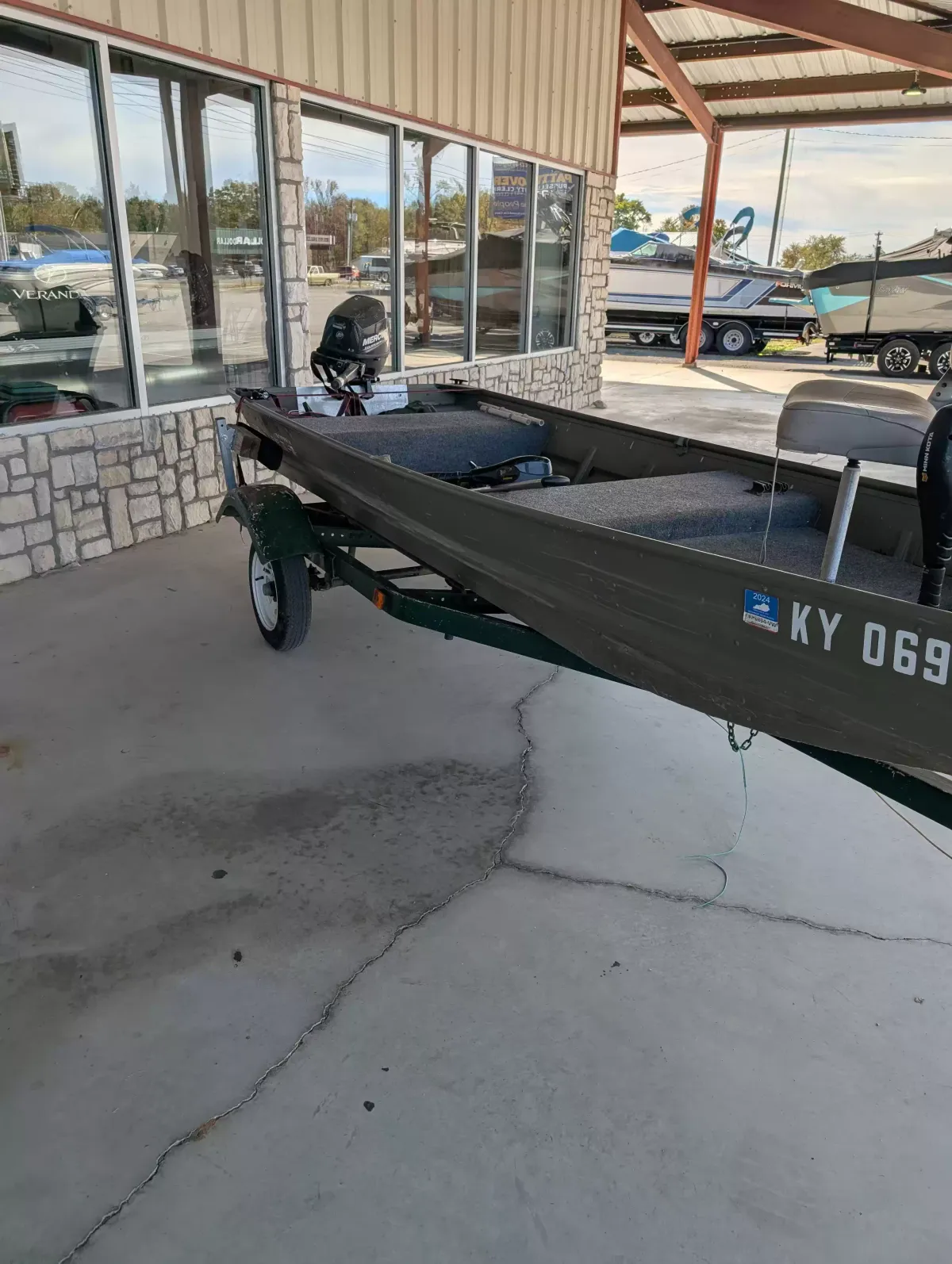 dummy-boat-img