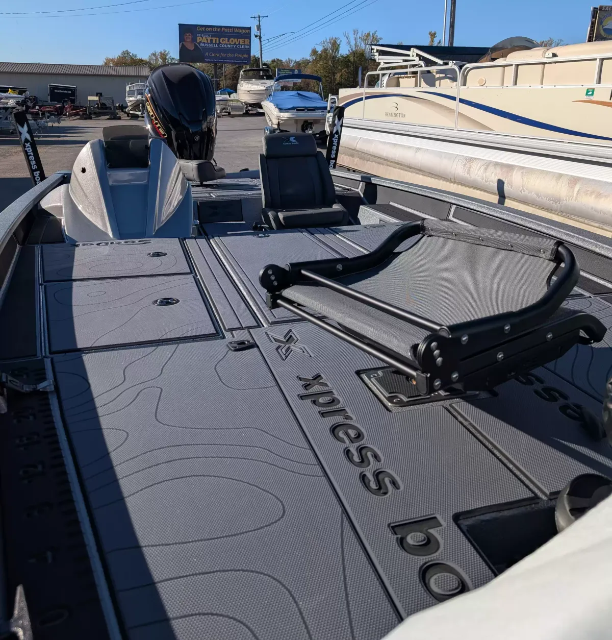 dummy-boat-img