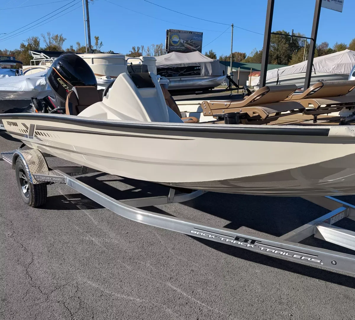 dummy-boat-img