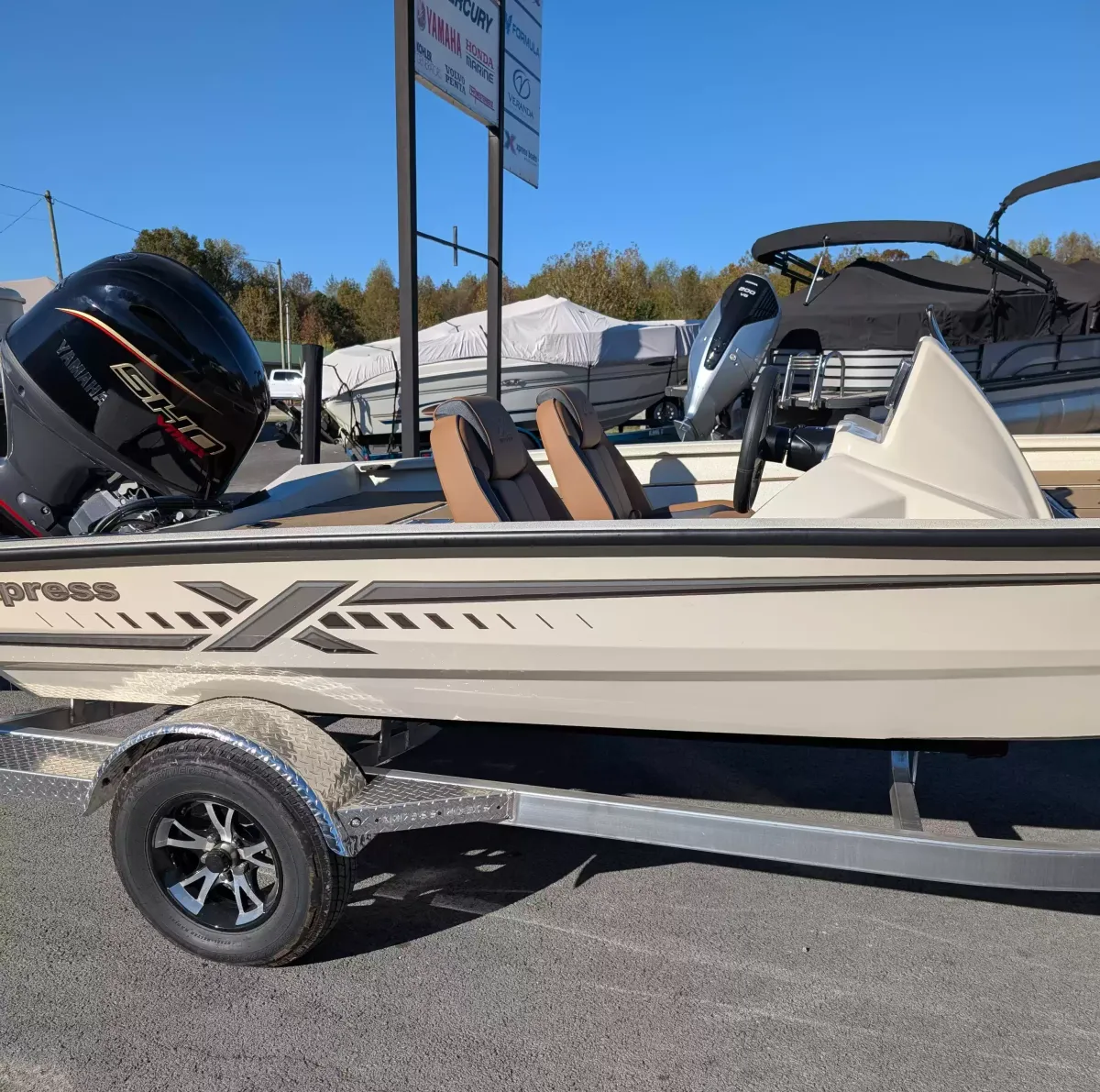 dummy-boat-img