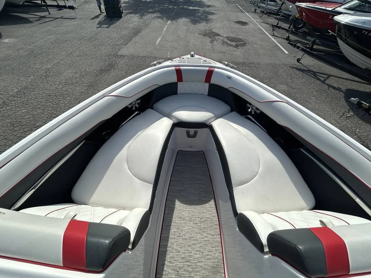 dummy-boat-img