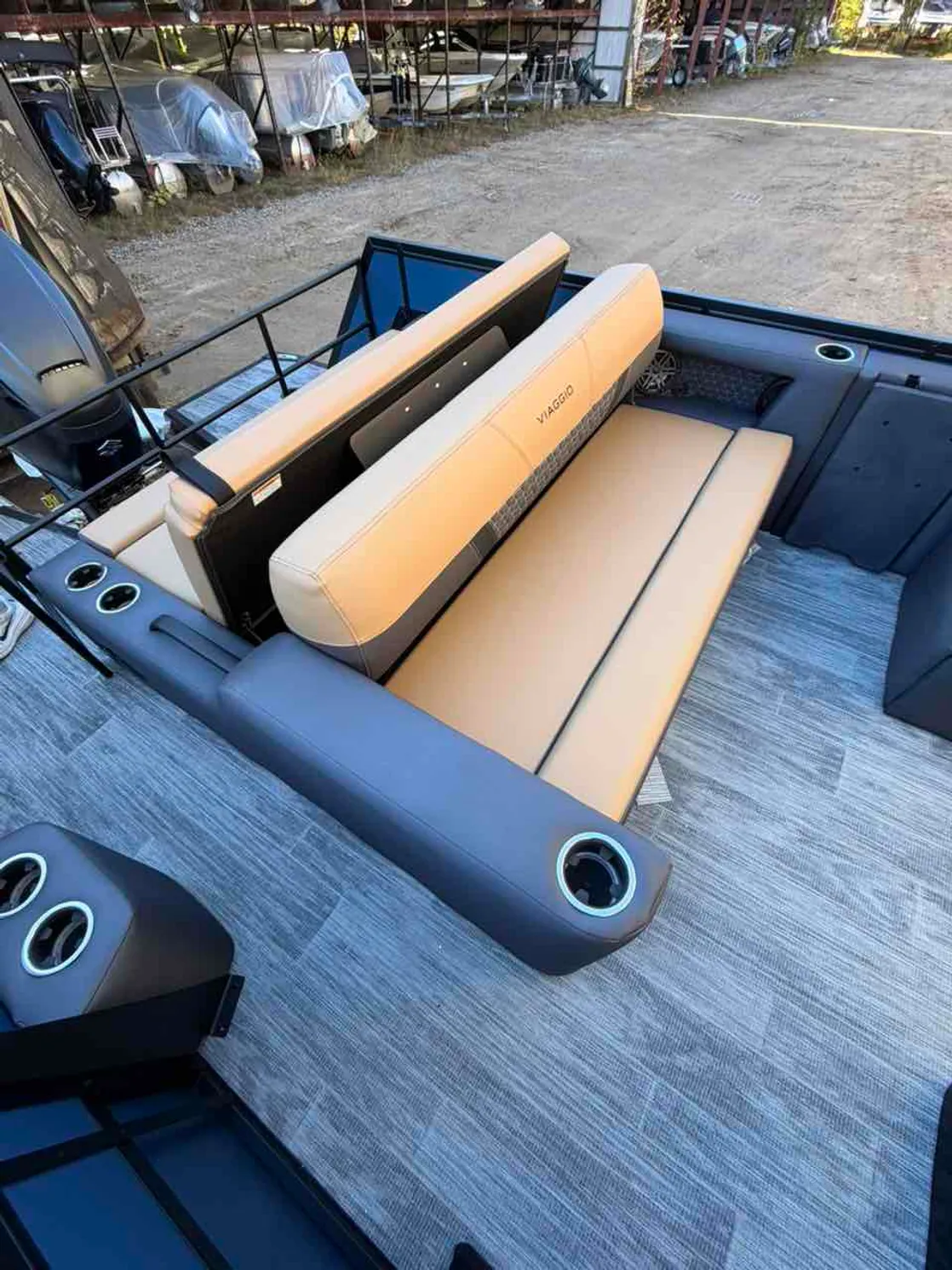 dummy-boat-img