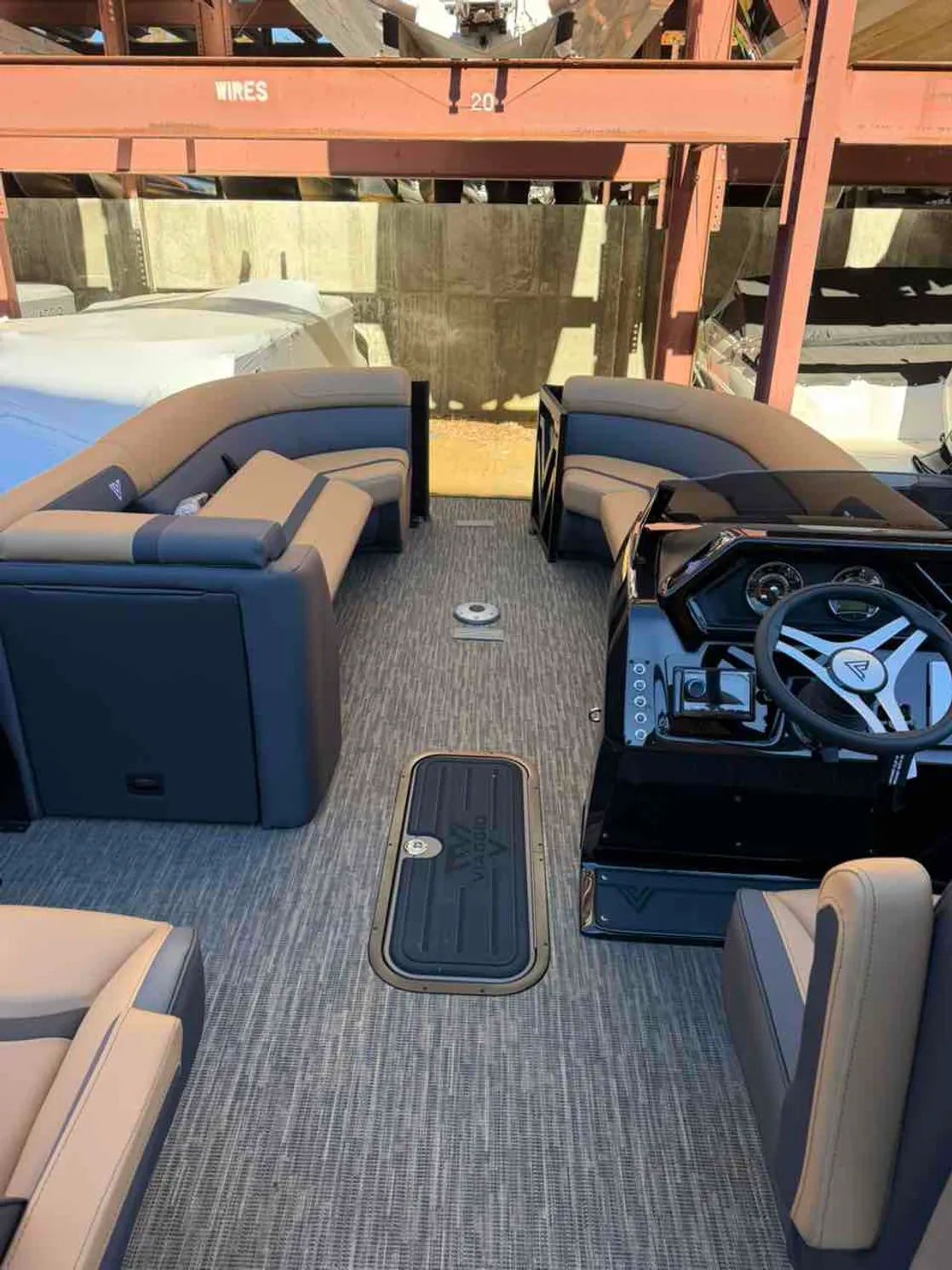 dummy-boat-img