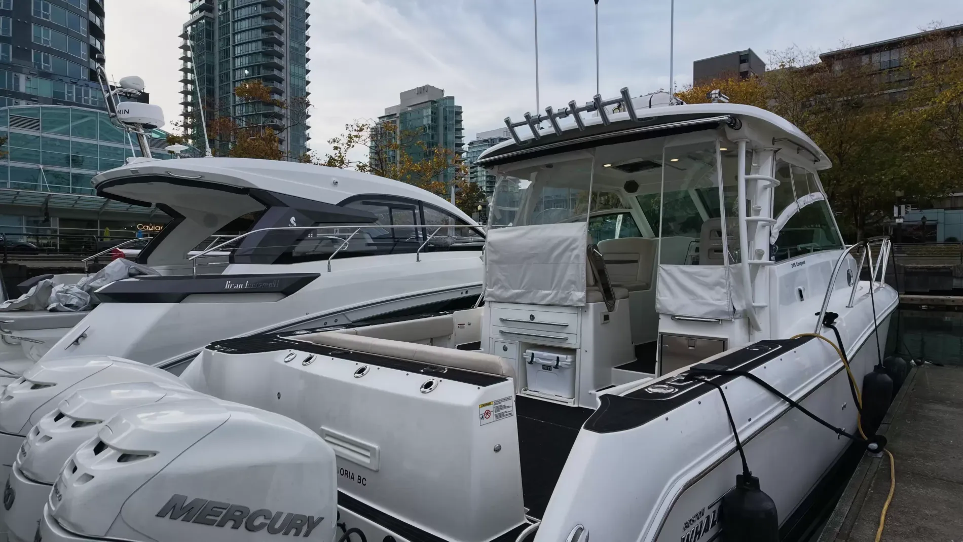 Pre-Owned 2017 Boston whaler 345 Conquest for Sale | Vancouver, BC | M&P Yacht Centre | 6adbd4ebb1a525829c0a6ddb