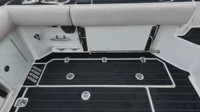 Pre-Owned 2017 Boston whaler 345 Conquest for Sale | Vancouver, BC | M&P Yacht Centre | 6adbd4ebb1a525829c0a6ddb