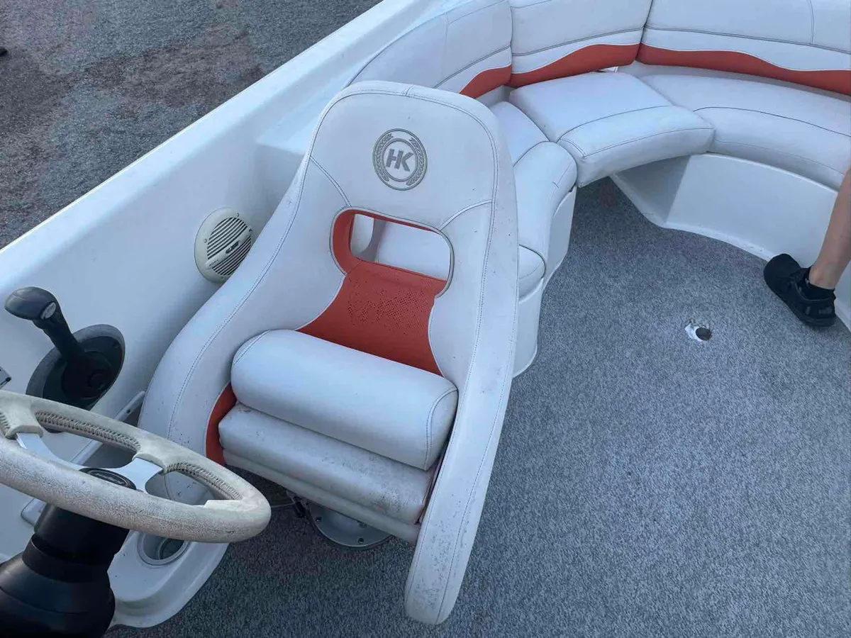 dummy-boat-img