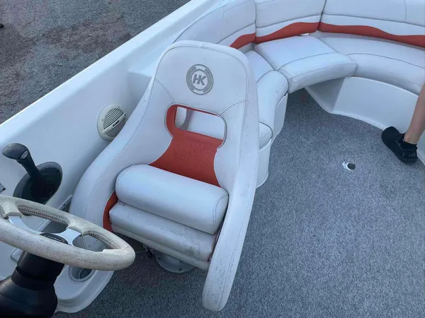 boat-detail-slider-thumb-10
