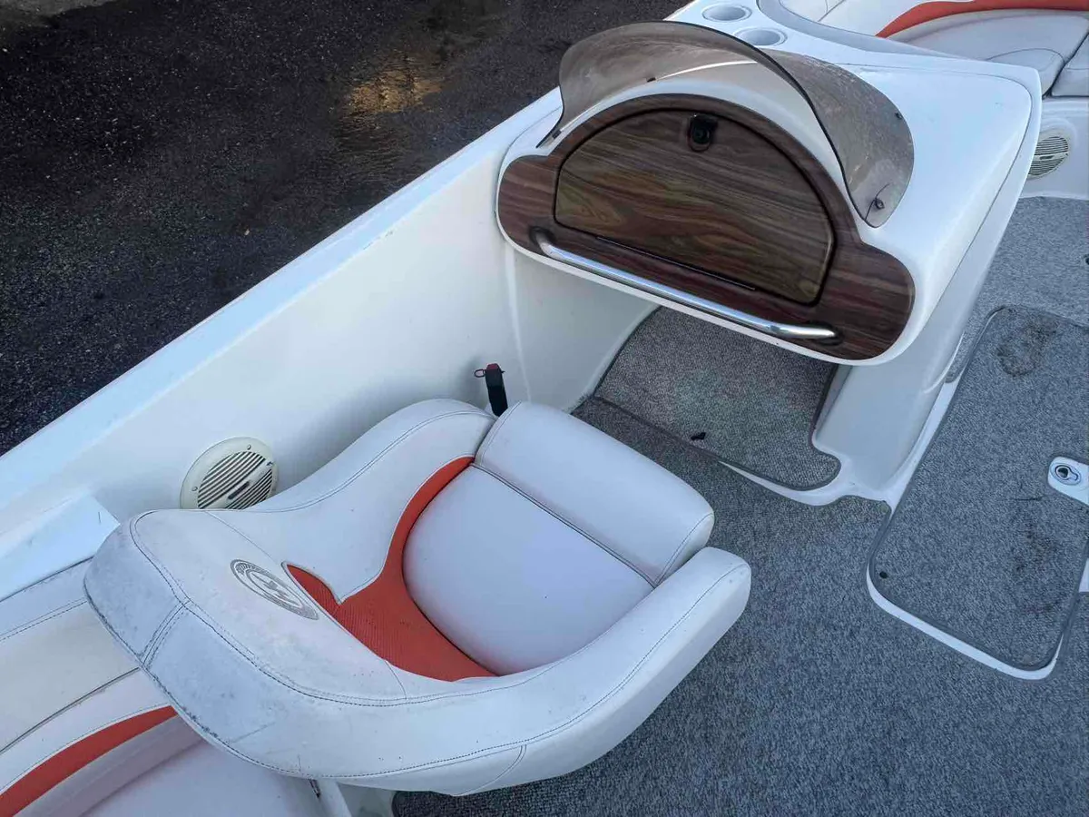dummy-boat-img