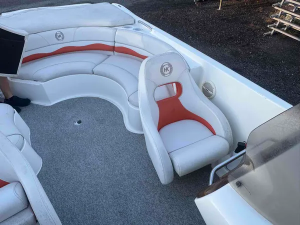 boat-detail-slider-thumb-13
