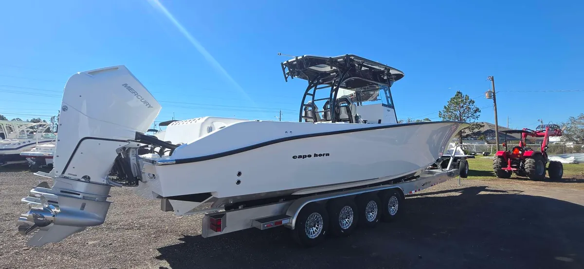 2026 Cape horn 39XS