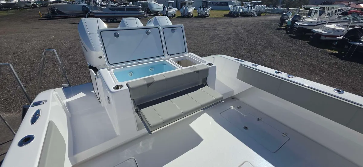 2026 Cape horn 39XS