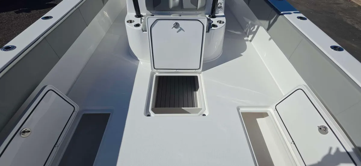 2026 Cape horn 39XS