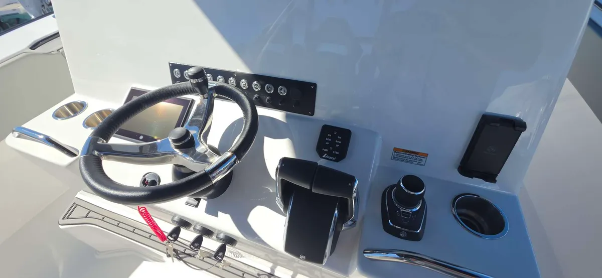 2026 Cape horn 39XS