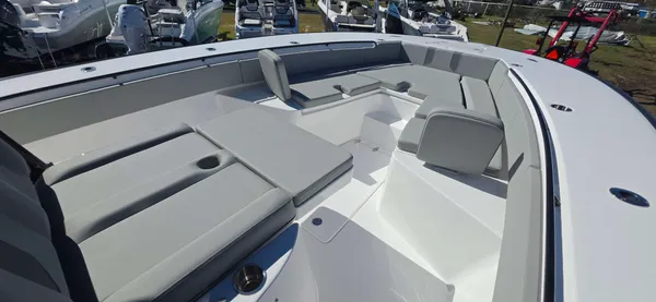 2026 Cape horn 39XS