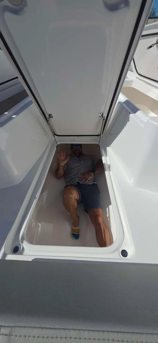2026 Cape horn 39XS