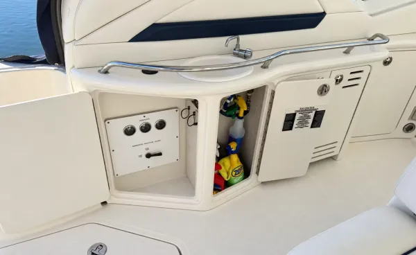 2004 Searay 420 SUNDANCER detail image 14