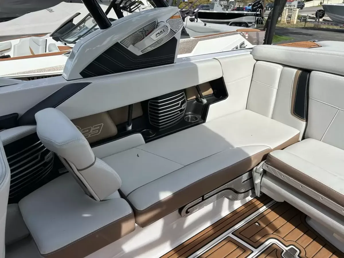 dummy-boat-img