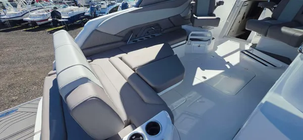 2027 Hurricane SD3200