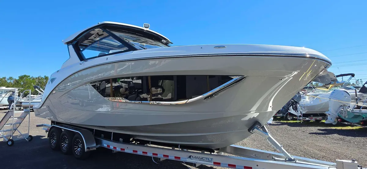 2027 Hurricane SD3200