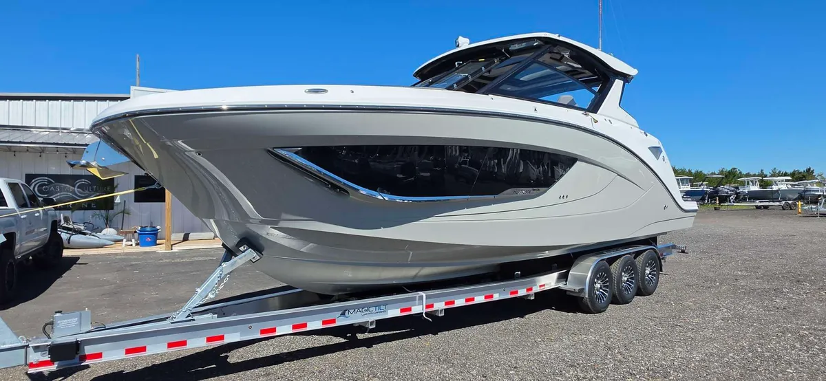 2027 Hurricane SD3200
