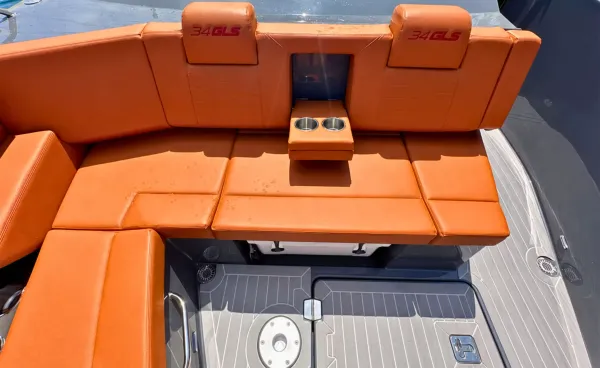 2023 Cruisers Yachts 34 GLS - OB SOUTH BEACH detail image 16