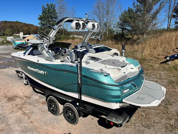 Boat Thumbnail 5