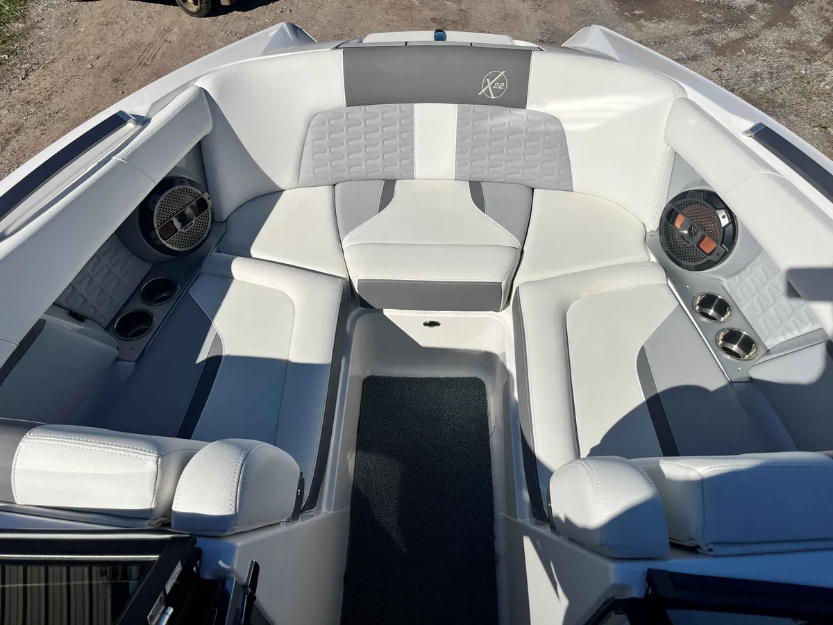 dummy-boat-img