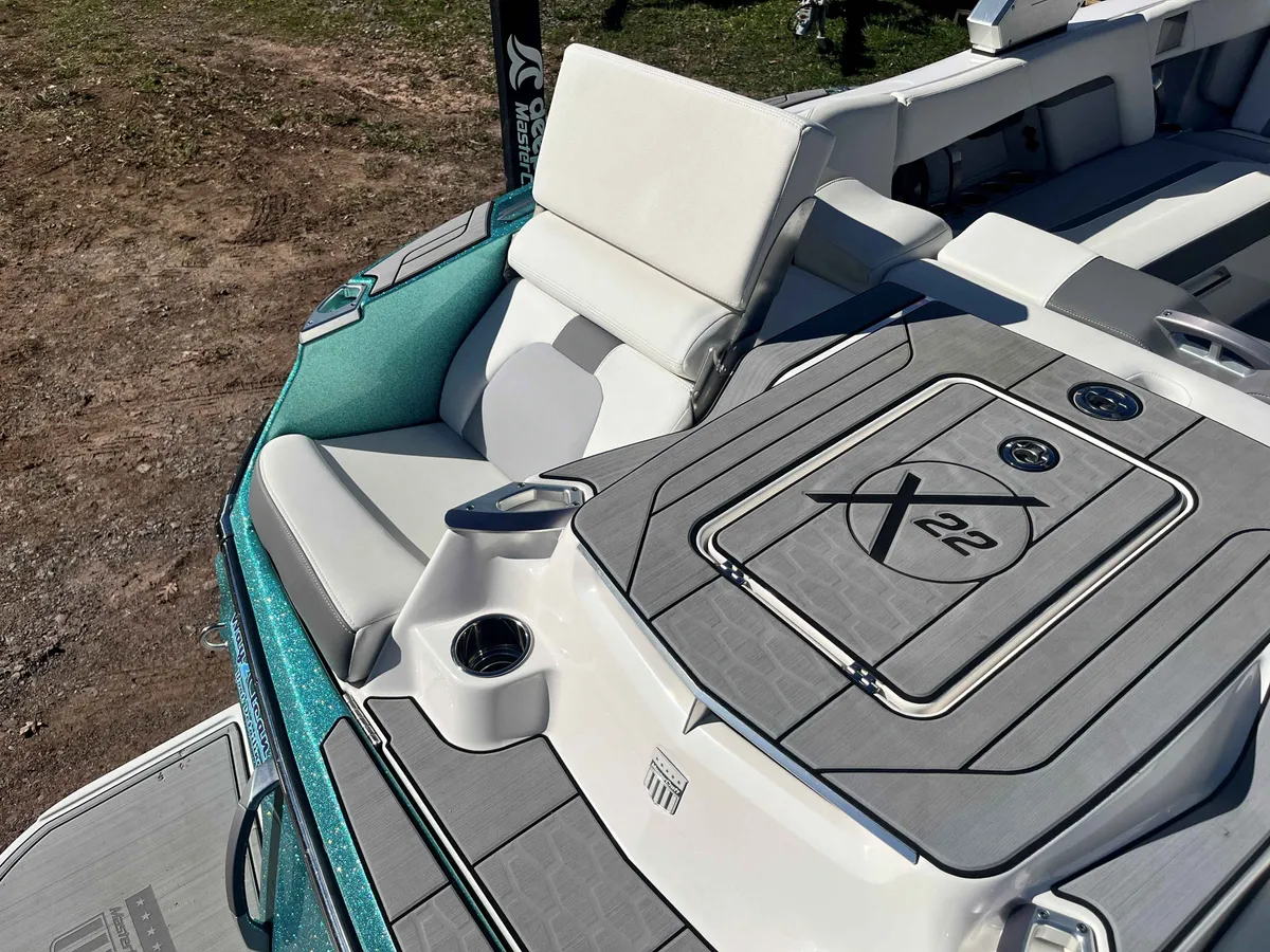 dummy-boat-img