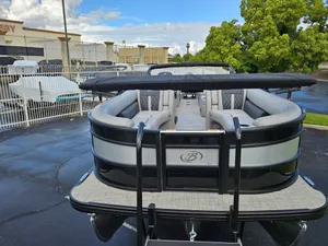 Boat Thumbnail 5