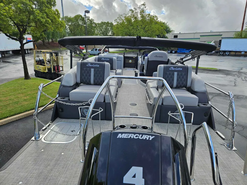 Boat Image Slide 6