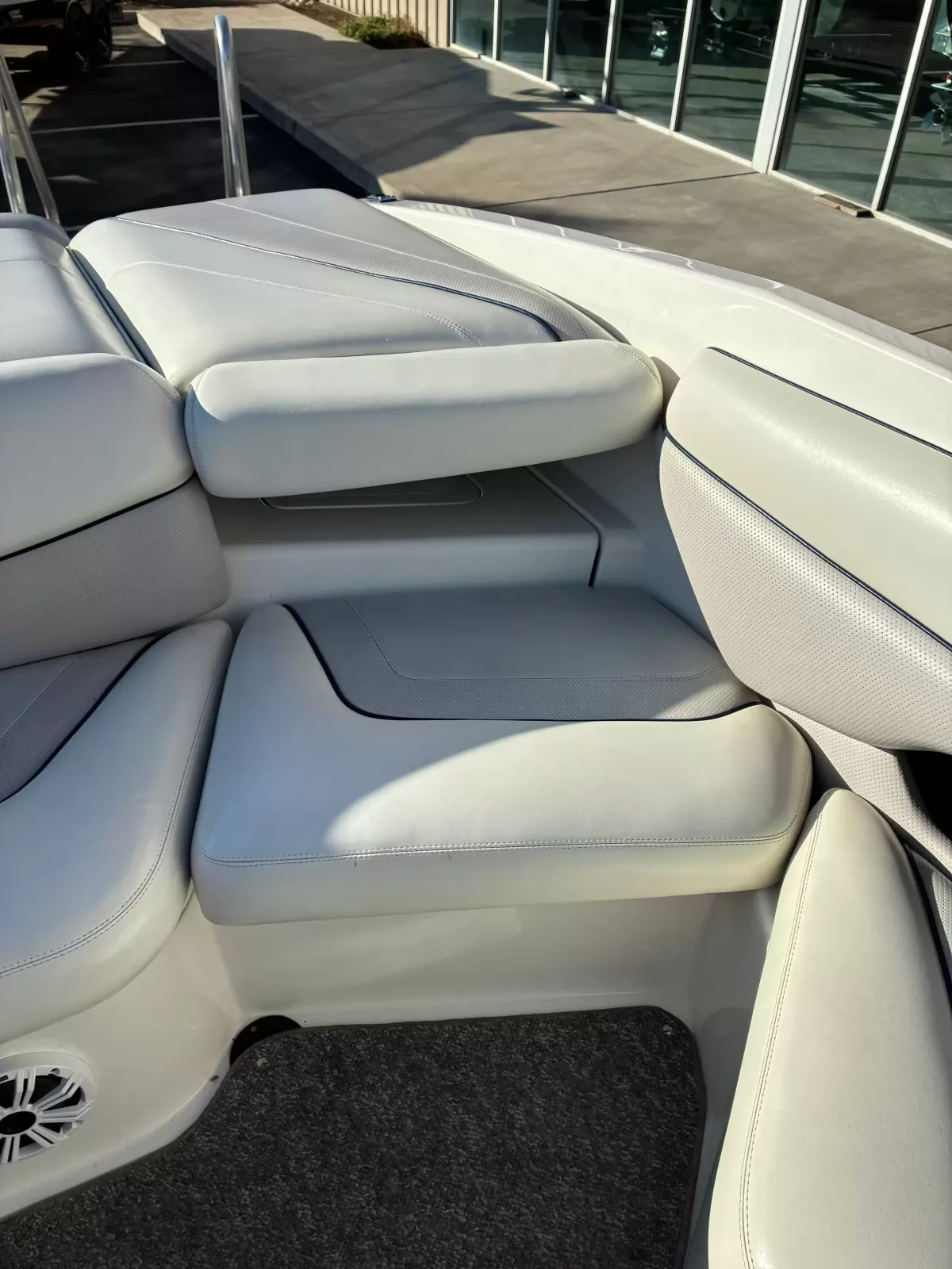 2002 Malibu 22 SUNSETTER LSV-12