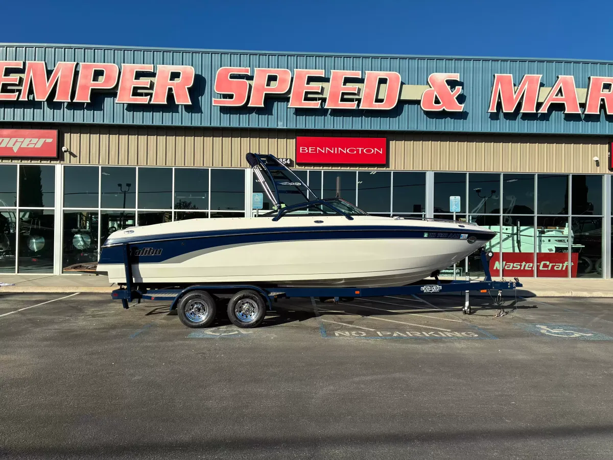 2002 Malibu 22 SUNSETTER LSV-1