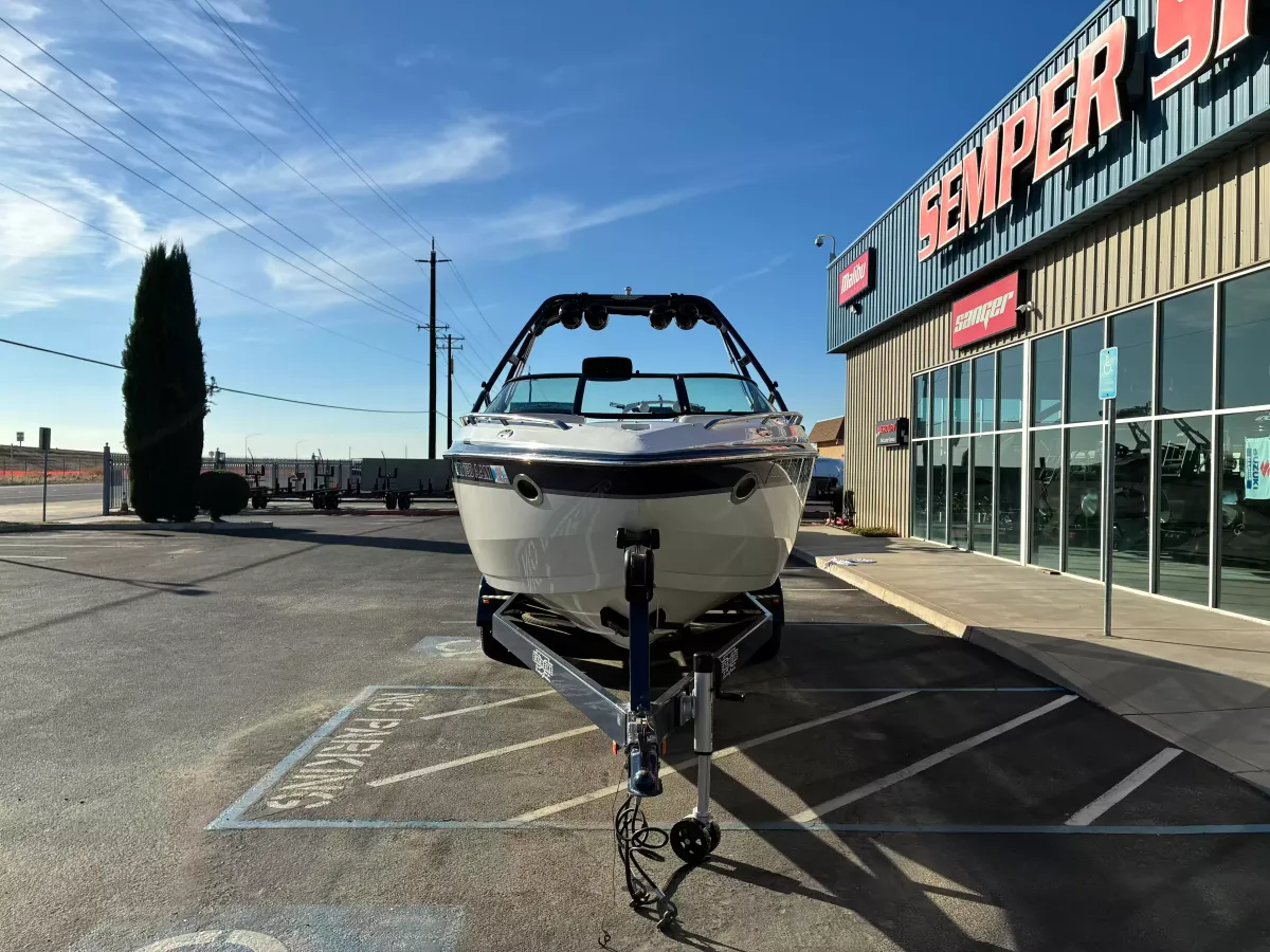 2002 Malibu 22 SUNSETTER LSV-4